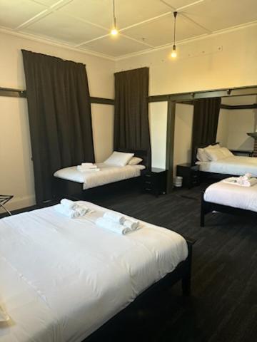 Royal Hotel Ryde Sydney Exterior foto