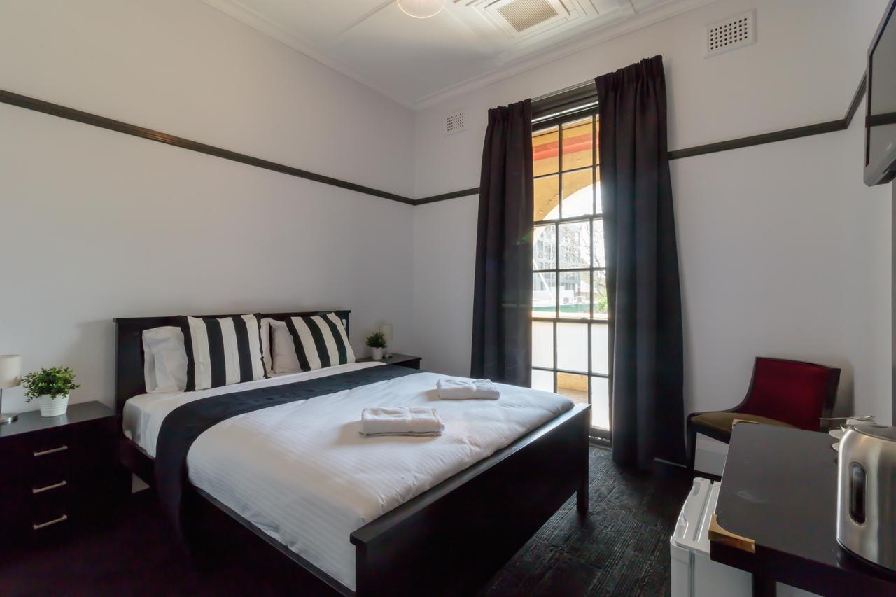 Royal Hotel Ryde Sydney Exterior foto